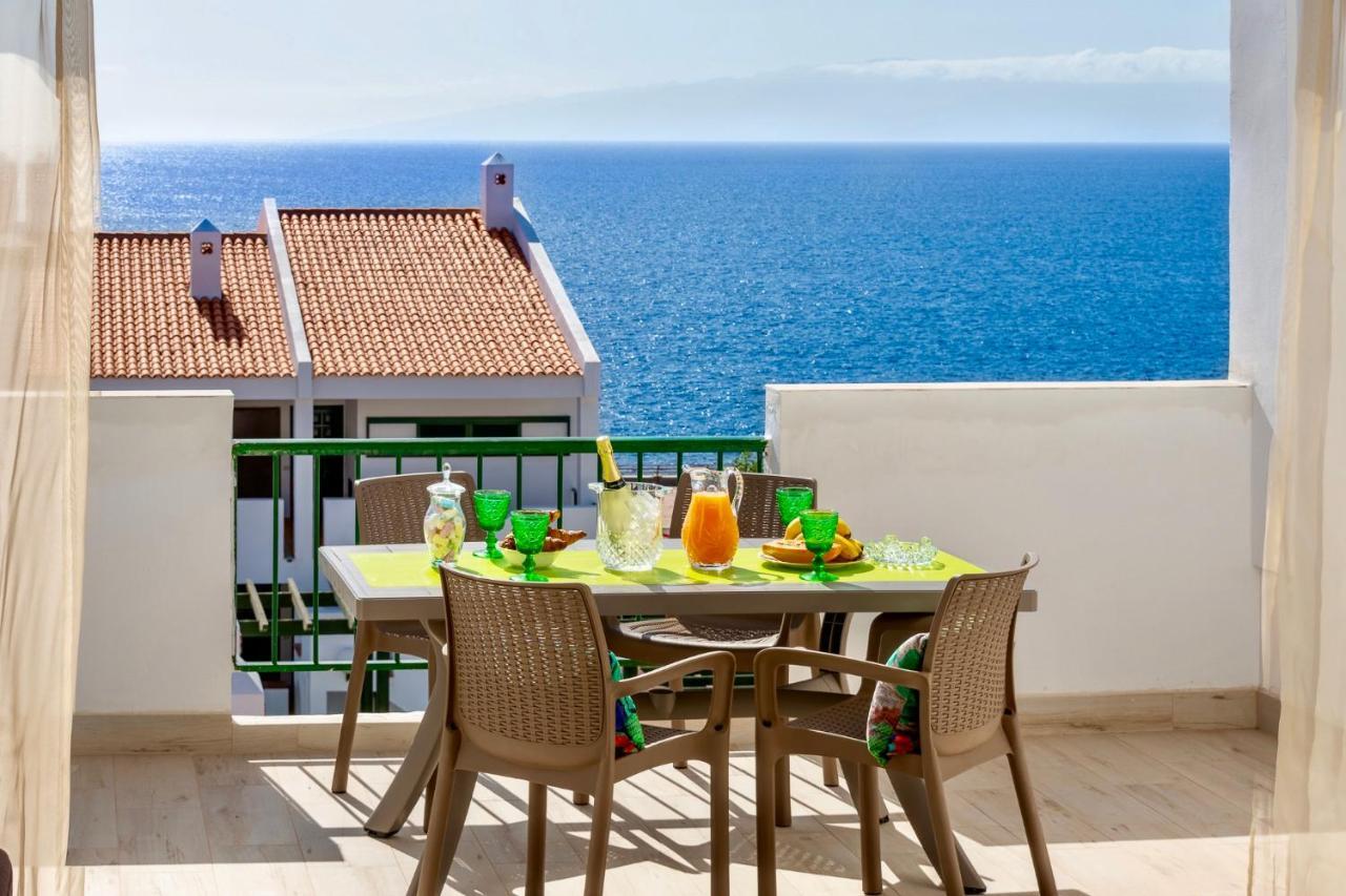 Esmeralda. Lovely And New Apartment Right By The Ocean! 칼라오살바헤 외부 사진
