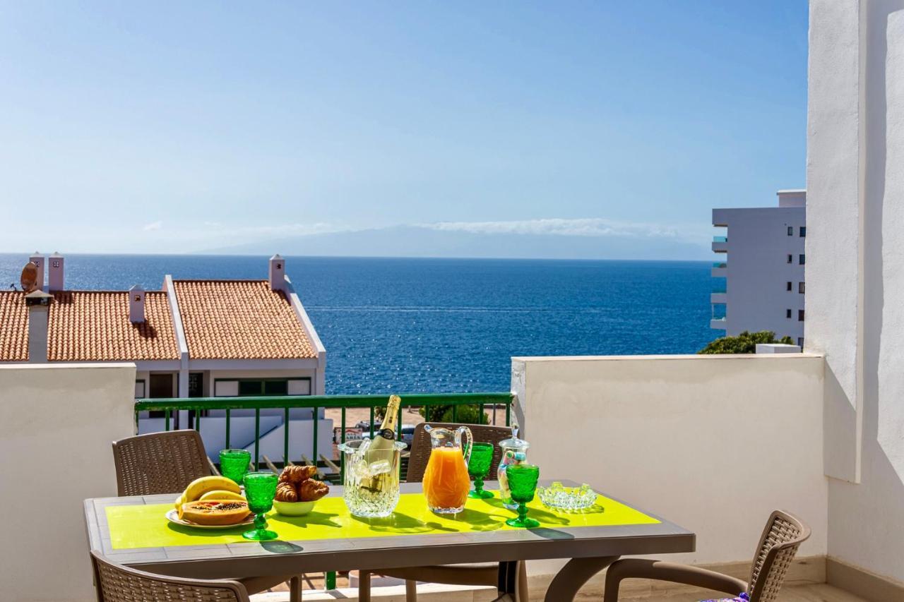 Esmeralda. Lovely And New Apartment Right By The Ocean! 칼라오살바헤 외부 사진